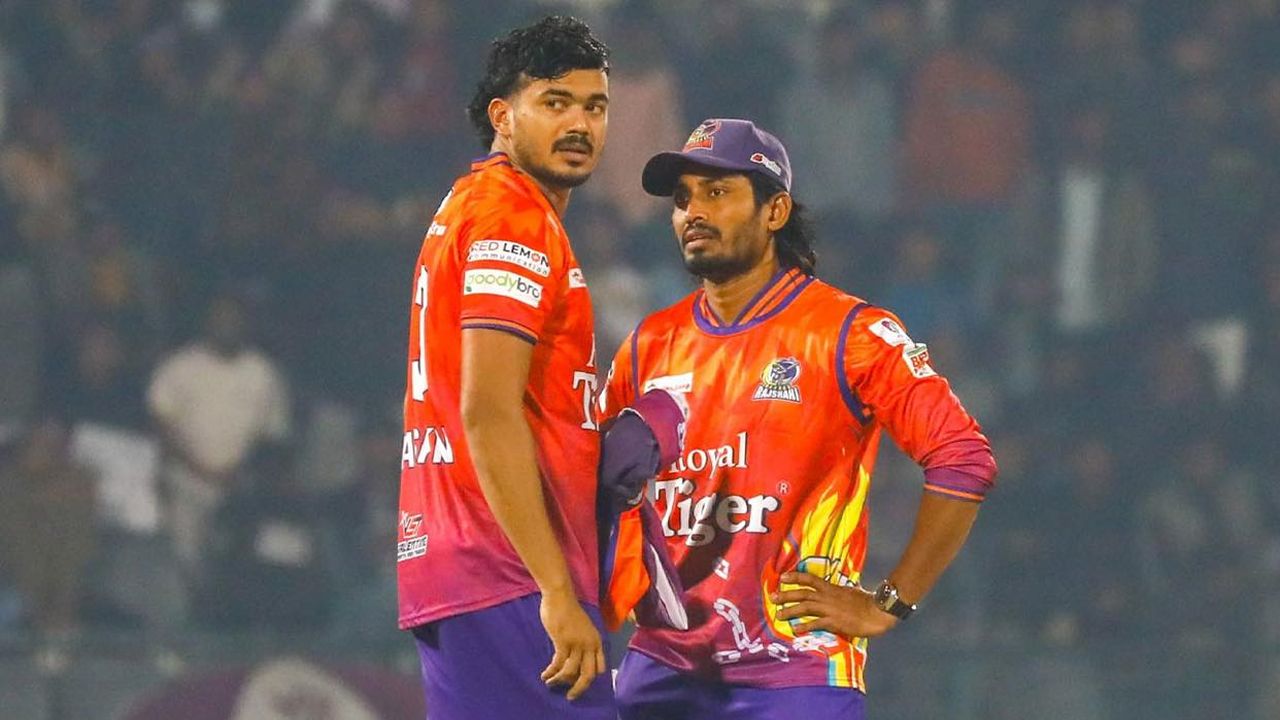 পারিশ্রমিক ইস্যুতে বন্ধ অনুশীলন, বিপাকে রাজশাহী ফ্র্যাঞ্চাইজি!