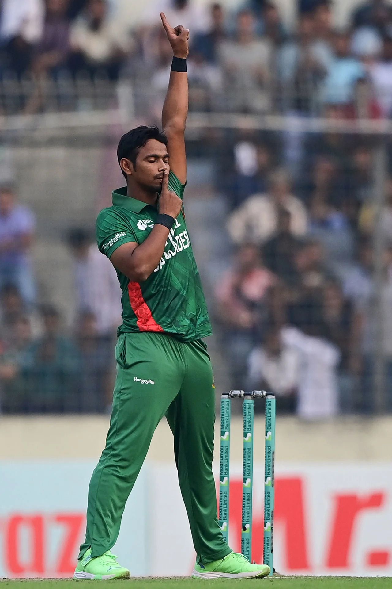 সেঞ্চুরির ভেলায় চড়ে টেস্ট দলে বিজয়; নতুন চমক তানভীর