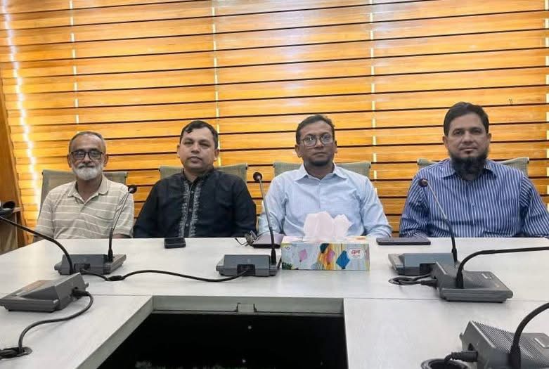 চট্টগ্রামে জাতীয় ও আন্তর্জাতিক ক্রীড়া দিবস পালিত
