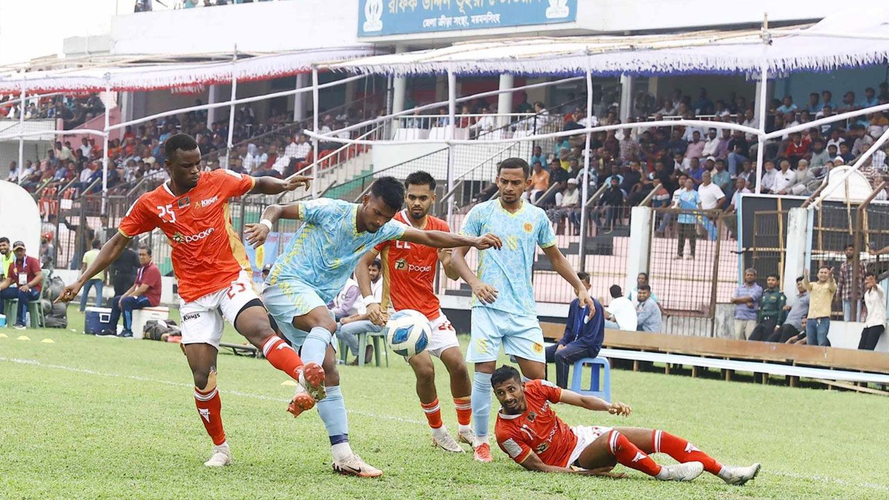 ফুটবল ইতিহাসে দীর্ঘতম ম্যাচের বিশ্বরেকর্ডের সাক্ষী বাংলাদেশ