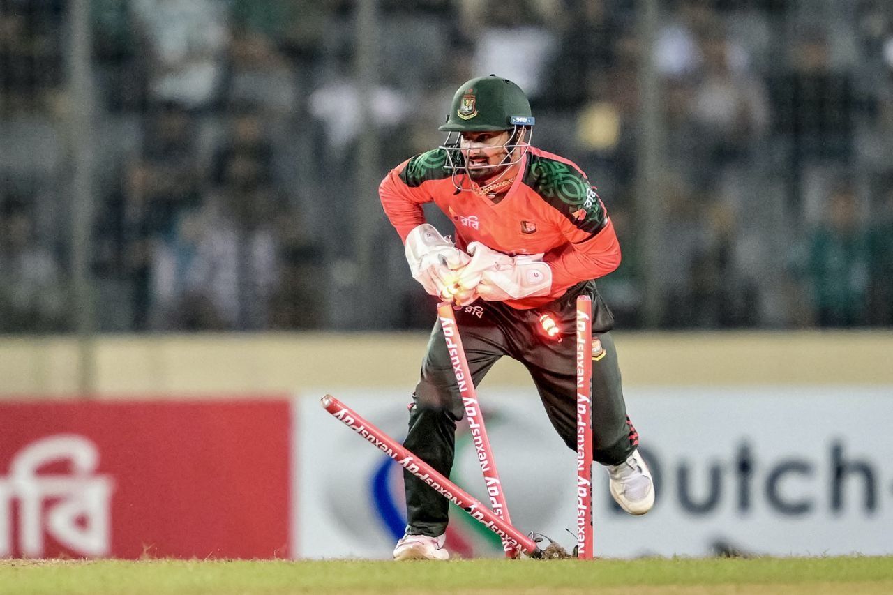 প্রথমবার পাকিস্তানের বিপক্ষে টি-টোয়েন্টি সিরিজ জিতল বাংলাদেশ