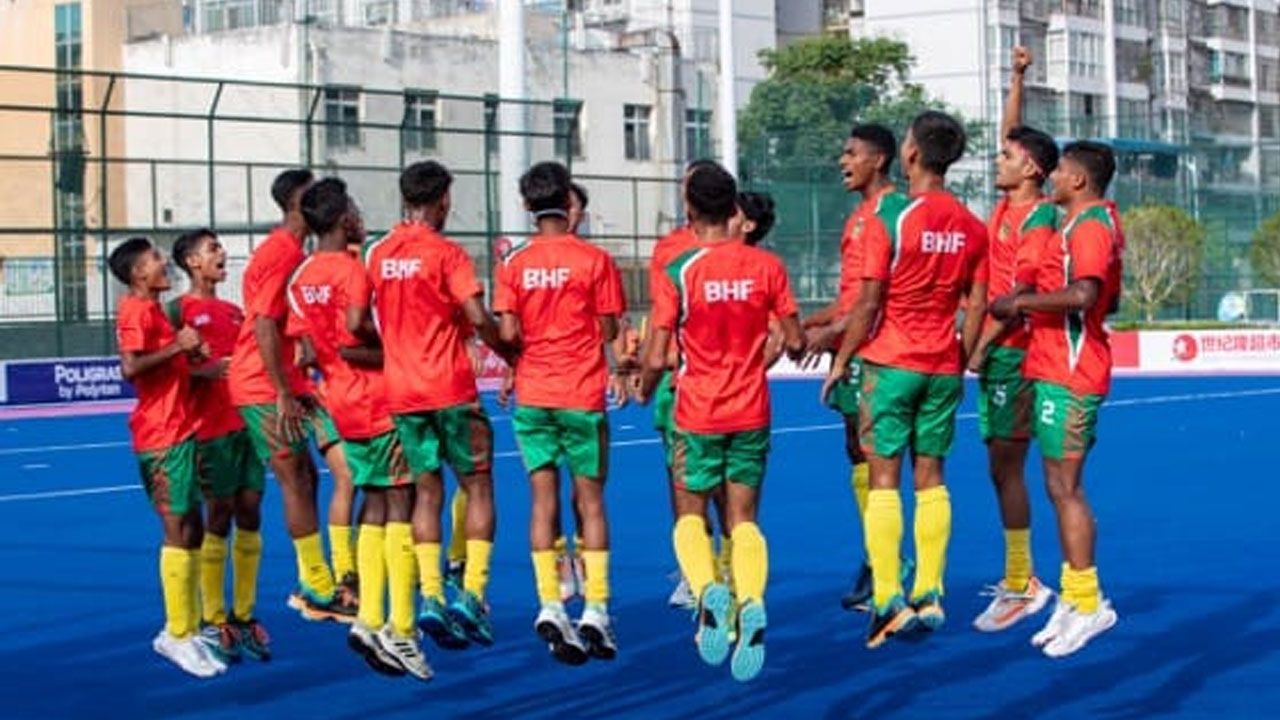 পাকিস্তানের বিপক্ষে দুর্দান্ত লড়েও হারল বাংলাদেশ
