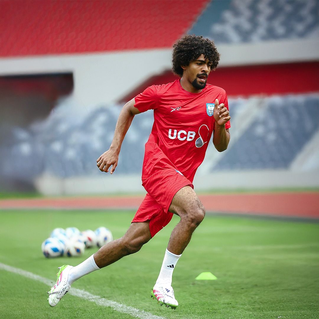 দেশে ফিরেই ব্যস্ত হামজা, হলেন শুভেচ্ছাদূত