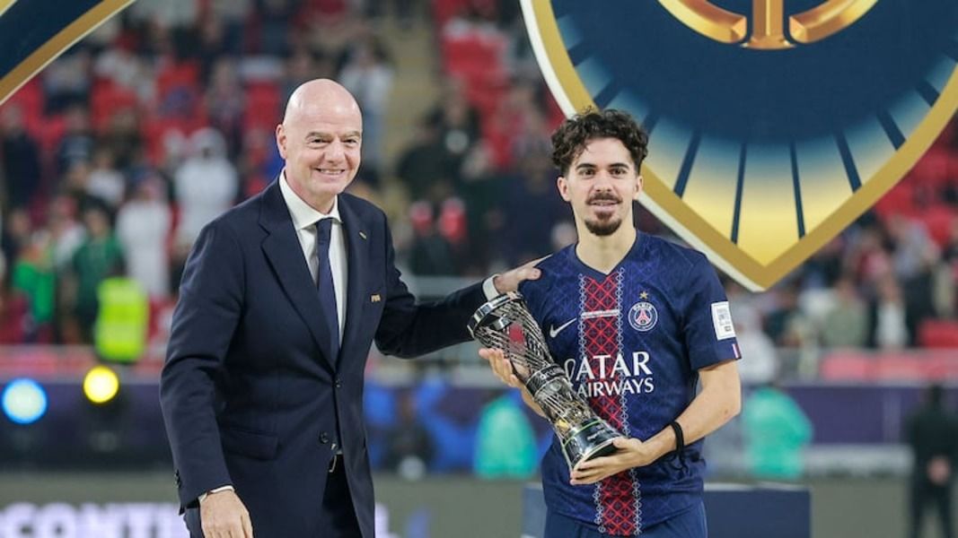 গোলকিপারের বীরত্বে বছরের ষষ্ঠ শিরোপা জিতল পিএসজি