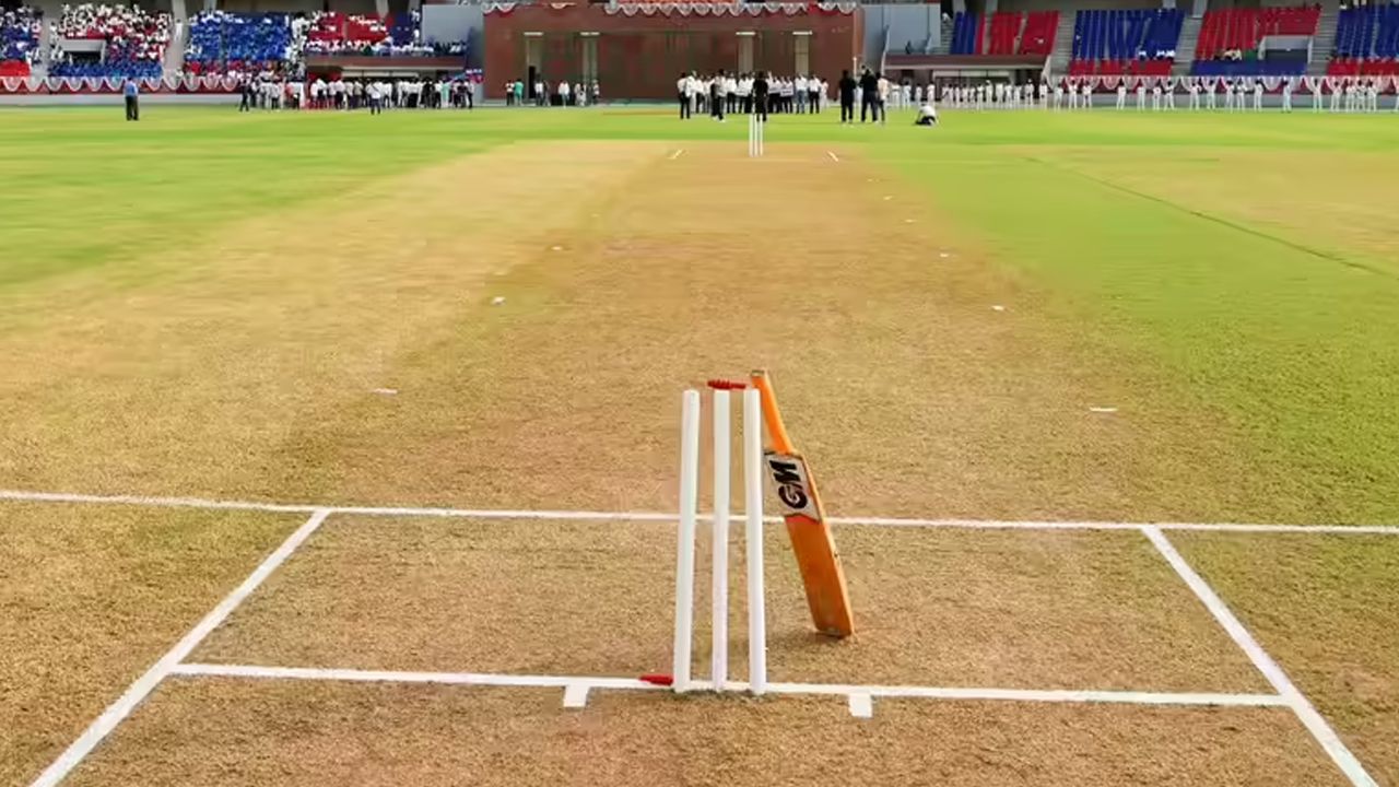 দলে না রাখায় ভারতীয় কোচ কে হত্যাচেষ্টা!