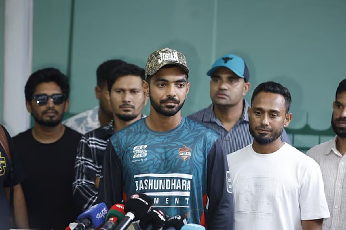 বিপিএল সিদ্ধান্তে আলোচনায় বিসিবি-কোয়াব